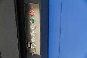Goederenlift bediening