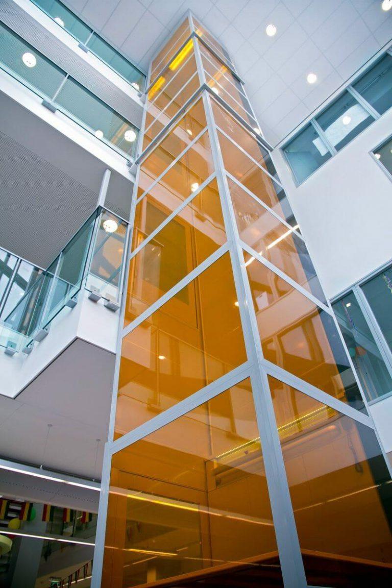 Platformlift 4 verdiepingen voor SKPO
