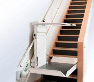 Plateau traplift