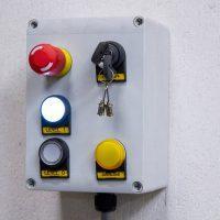 Bediening goederenlift zonder schacht