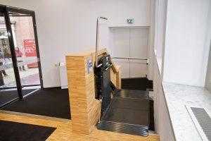 plateautraplift-bovenste-stand