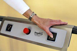 Bediening rolstoellift RBS Amsterdam