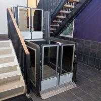 Verticale plateaulift zonder liftput in parkeergarage Sittard